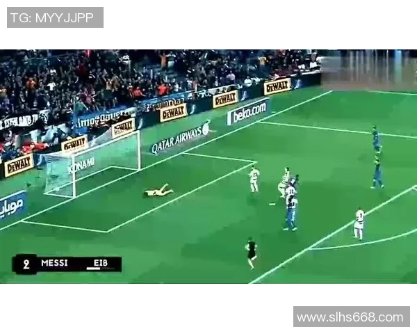 足球天才Lowe崭露头角 打破传统风格引领新一代进攻潮流 足球天才Lowe崭露头角 打破传统风格引领新一代进攻潮流